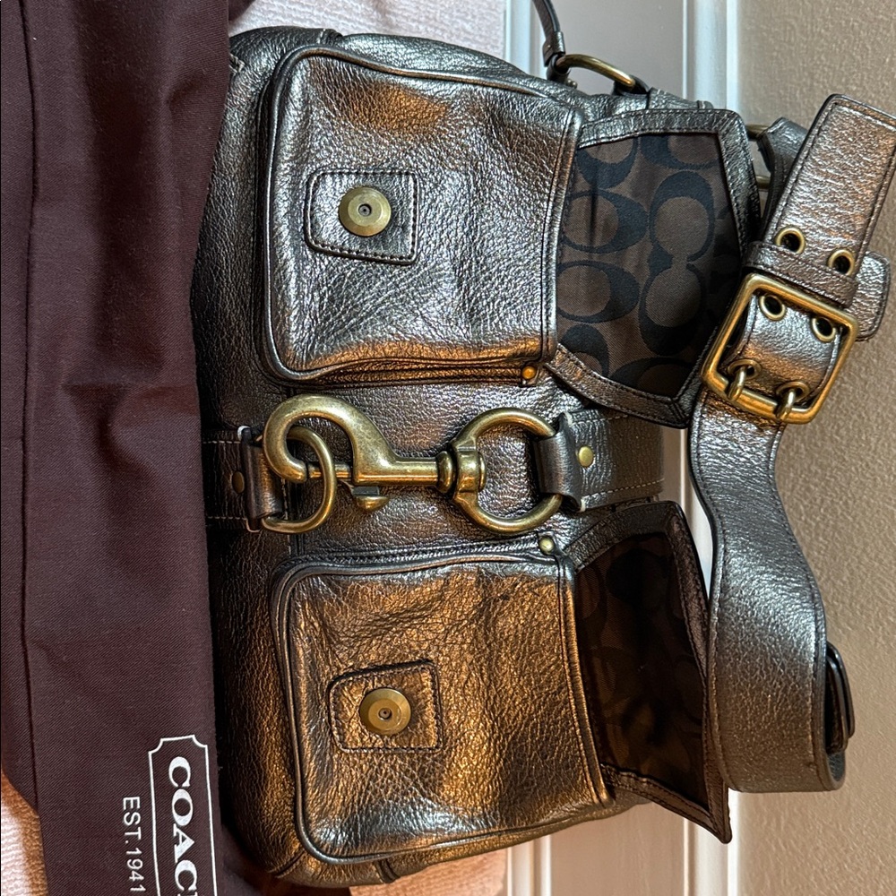 Gunmetal Coach Leather Shoulder Bag - Picture 4 of 10